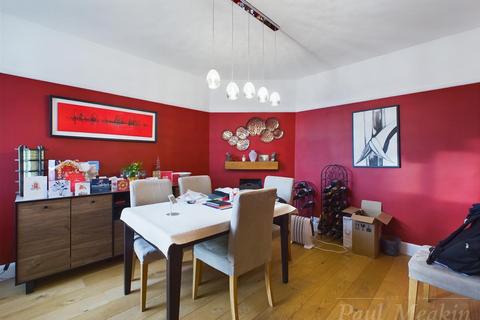 178a Addington Road, South Croydon, CR2 8LB