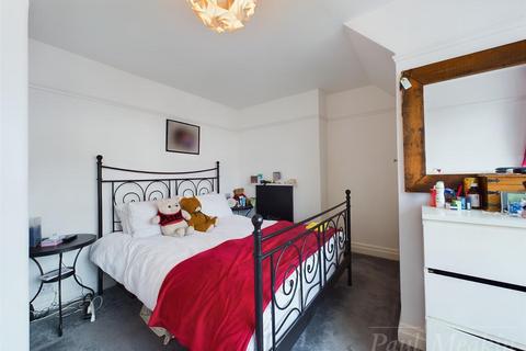 178a Addington Road, South Croydon, CR2 8LB