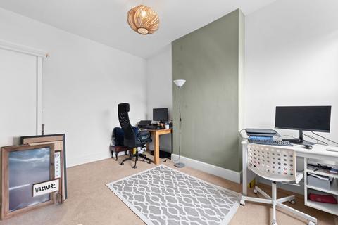 12 Conway Road, Carlton, Nottingham, NG4 2PX