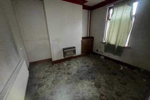 2 bedroom end of terrace house for sale, Darlington Street East, Wigan, WN1