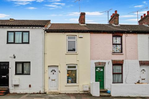 2 bedroom terraced house for sale, Bletchley, Milton Keynes MK2