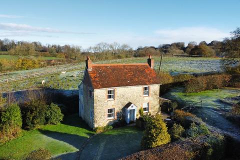 2 bedroom detached house to rent, Upton, East Knoyle, Salisbury, Wiltshire, SP3