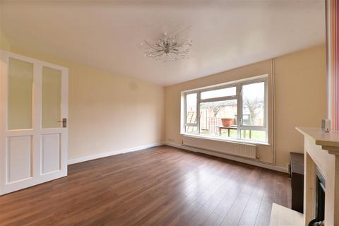 4 bedroom terraced house to rent, Mandeville, Stevenage