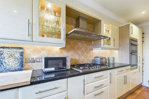 4 bedroom terraced house for sale, St. Georges Drive, Bransgore, Christchurch, Dorset, BH23