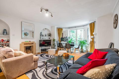 1 bedroom flat for sale, Belsize Park, Belsize Park