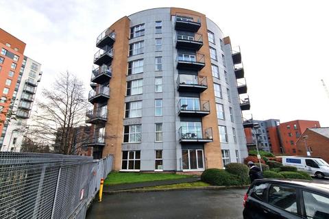 2 bedroom apartment to rent, Stillwater Drive, Manchester