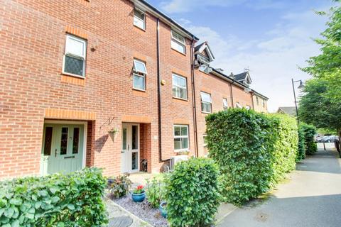 4 bedroom terraced house for sale, Hebden Close, Swindon, SN25