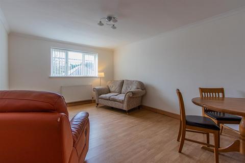 2 bedroom apartment to rent, Heol Hir, Cardiff CF14