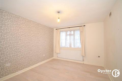 2 bedroom flat to rent, Palmers Road, Arnos Grove Court, N11