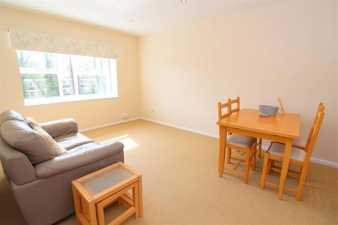 7 Lime Tree Place, St Albans, AL1 3BD