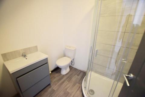 House to rent, Room 1 - 9B Riverside Studios Riverside Close Whit, Coventry West Midlands CV3 4AT