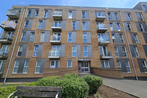 1 bedroom flat for sale, Pontes Avenue, Hounslow TW3