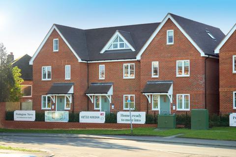 Penington Mews, Chalfont St. Peter, Gerrards Cross, Buckinghamshire