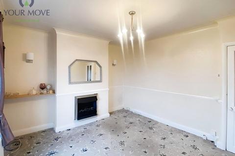 2 bedroom end of terrace house for sale, Moorlands Avenue, Keighley BD22