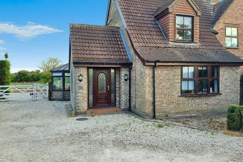 undefined, Cottage Holdings, Hull HU6