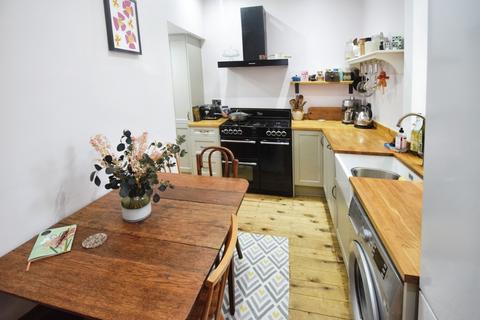 2 bedroom terraced house for sale, Bateson Street, Bradford BD10