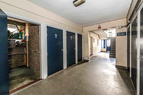 32 Tudor Road, London, E9 7SN