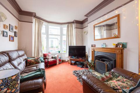 3 bedroom terraced house for sale, Arnside Grove, Sale M33