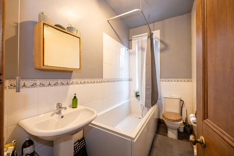 3 Arnside Grove, Sale, M33 6HH