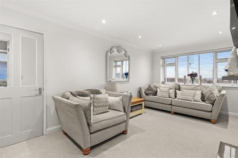 2 bedroom bungalow for sale, Selmeston Road, Eastbourne BN21