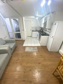 1 bedroom flat to rent, London E10