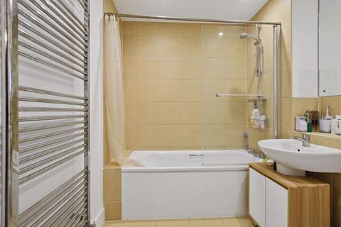 1 bedroom flat for sale, Tranquil Lane, Harrow