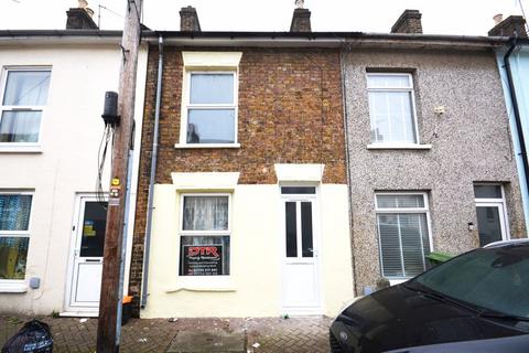 2 bedroom terraced house for sale, Clyde Street, Sheerness