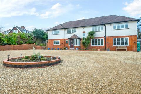 4 bedroom detached house for sale, Well Meadow, Shaw, Newbury, Berkshire, RG14