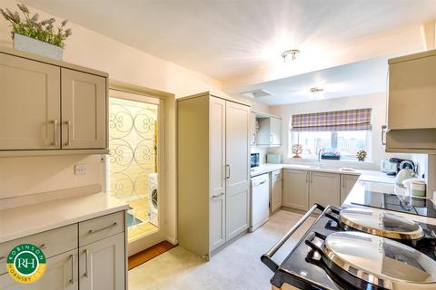 5 bedroom detached house for sale, Whiphill Top Lane, Branton, Doncaster