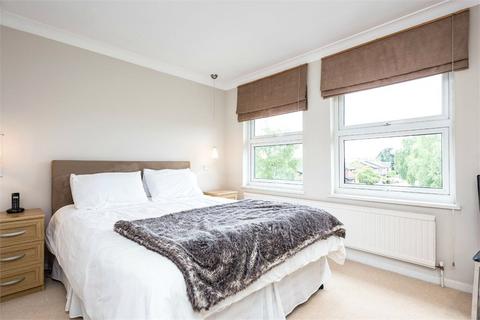 35 Fountain Gardens, Windsor, SL4 3SY