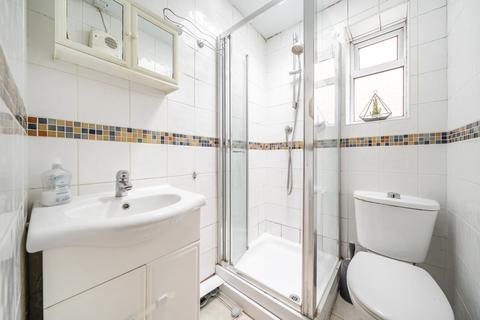 27 Commonside East, Mitcham, CR4 2QA