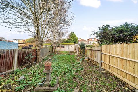 3 bedroom terraced house for sale, Pentlands Close, Mitcham CR4