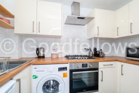 1 bedroom apartment for sale, Wilkins Close, Mitcham CR4