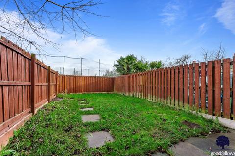 3 bedroom semi-detached house for sale, Lavender Avenue, Mitcham CR4