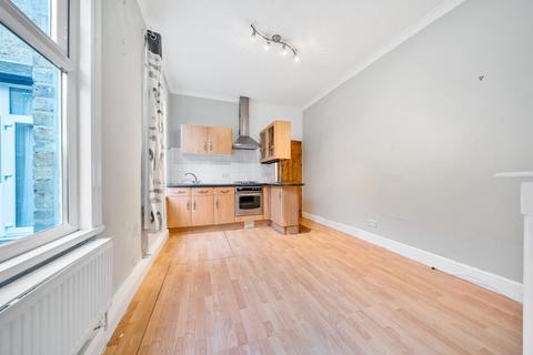 2 bedroom apartment for sale, Mitcham Park, Mitcham CR4