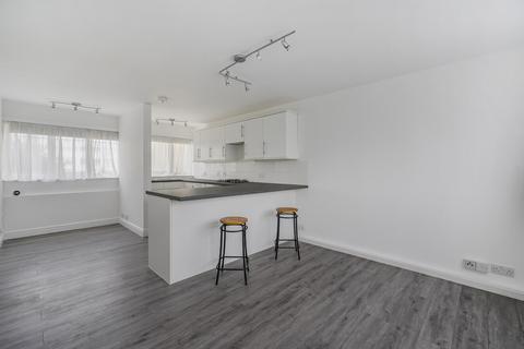 undefined, Montgomery Close, Mitcham CR4
