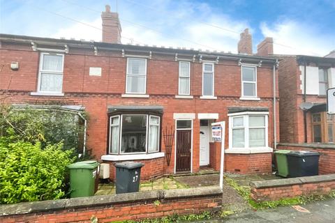 3 bedroom terraced house to rent, Victoria Road, Wolverhampton WV11