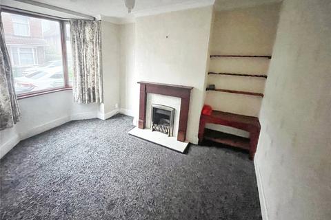 3 bedroom terraced house to rent, Victoria Road, Wolverhampton WV11