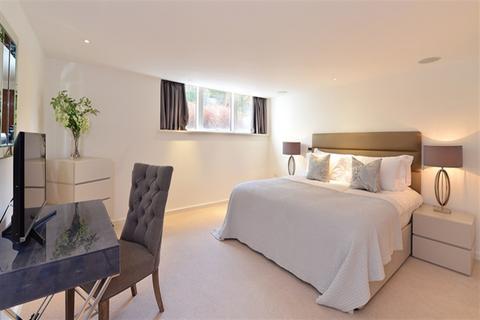 2 bedroom apartment to rent, Imperial House, Young Street, Kensington W8