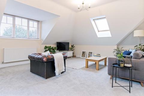 2 bedroom penthouse to rent, Kingston Court, Worthing Road, East Preston