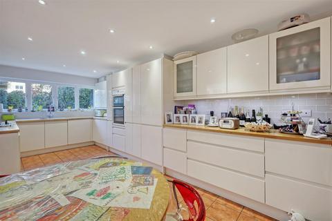 4 bedroom house for sale, Stradbroke Road, London N5