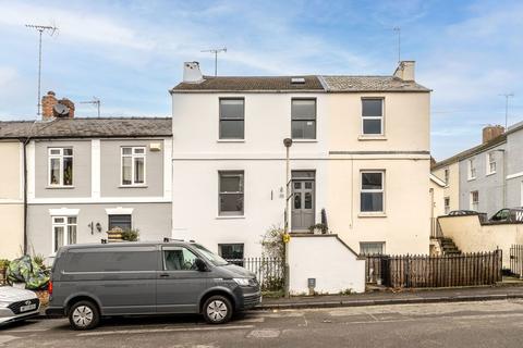 4 bedroom townhouse for sale, Cudnall Street, Cheltenham GL53