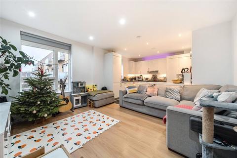 2 bedroom apartment for sale, Candish Court, London, N8