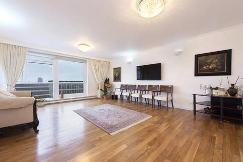 3 bedroom apartment to rent, Walsingham, St John's Wood NW8