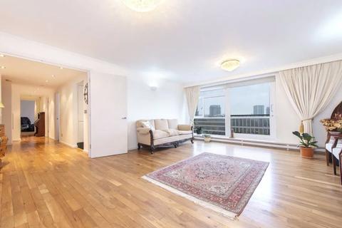 3 bedroom apartment to rent, Walsingham, St John's Wood NW8