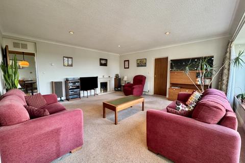 4 bedroom bungalow for sale, Manor Drive, Yarm TS15