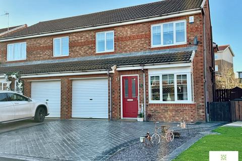 3 bedroom semi-detached house for sale, Silverbirch Road, Durham TS26