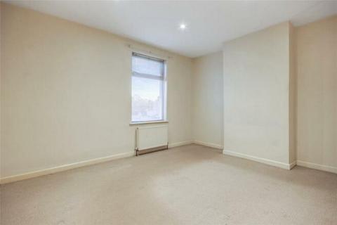 3 bedroom terraced house for sale, Ferndale Road, Swindon SN2