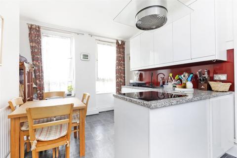 2 bedroom apartment for sale, Winchelsea House, Swan Road, London, SE16