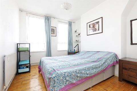 2 bedroom apartment for sale, Winchelsea House, Swan Road, London, SE16